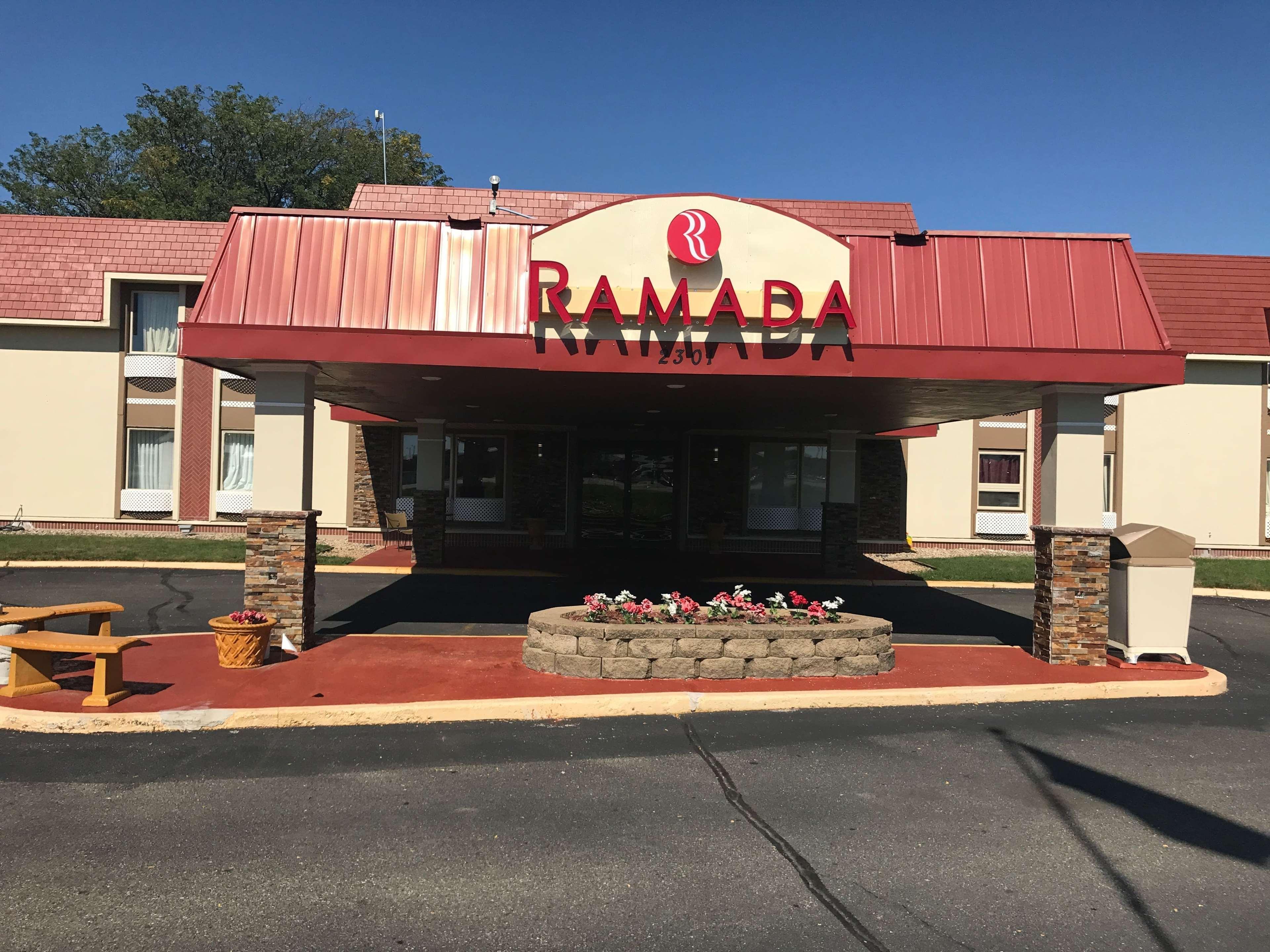 Ramada By Wyndham Albert Lea Luaran gambar